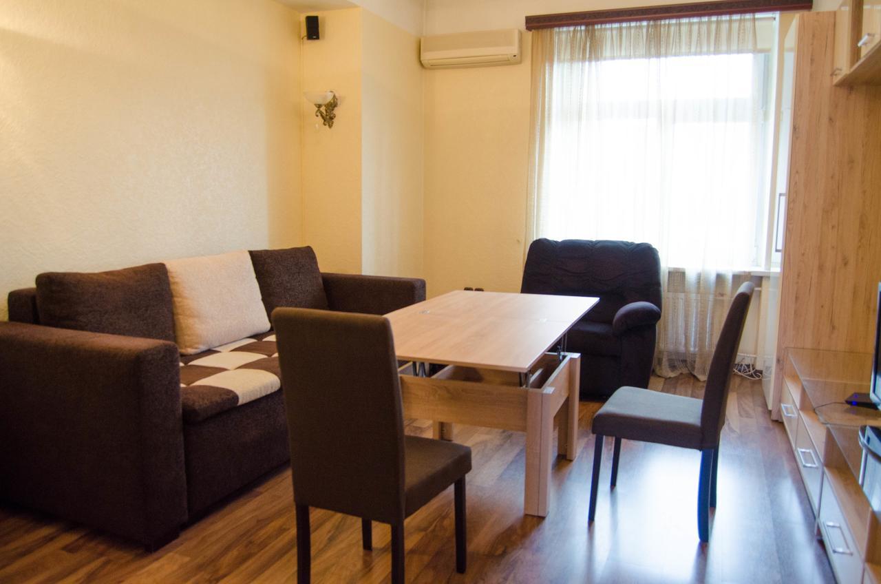 Old Town With Parking Apartment Riga
